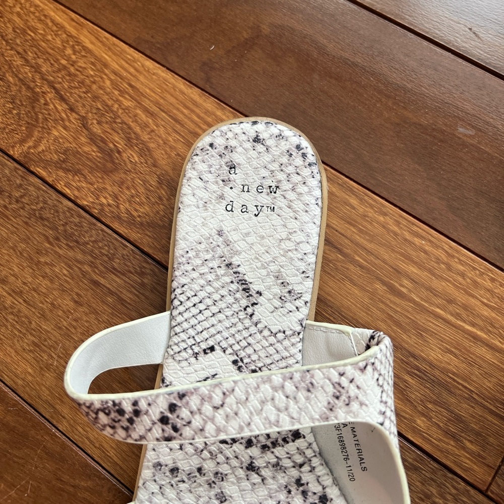 a new day, snake print sandal - Picture 4 of 4